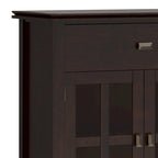 Buffet de salle à manger en pin massif 4 portes avec panneaux en verre – Marron roussâtre / Marron châtaigne foncé / Noir – Meuble simple