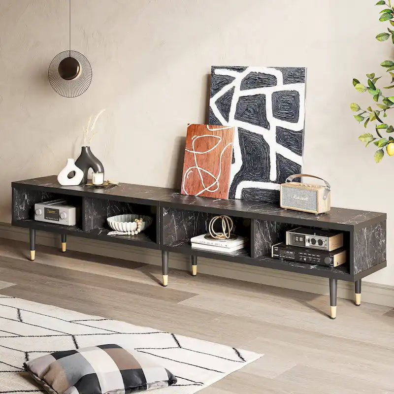 Meuble TV en marbre noir / noyer / pin avec portes coulissantes – Style moderne du milieu du siècle, usage familial