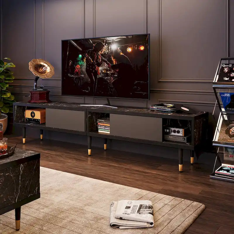 Meuble TV en marbre noir / noyer / pin avec portes coulissantes – Style moderne du milieu du siècle, usage familial