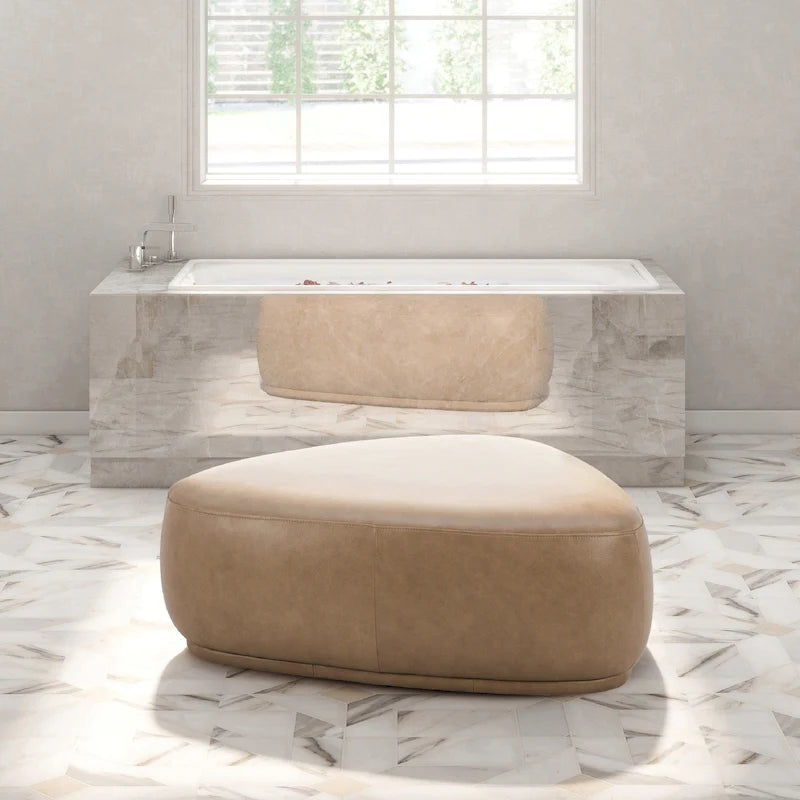 Pouf triangulaire arrondi jaune moutarde / havane – Style moderne, pour 1 à 2 personnes