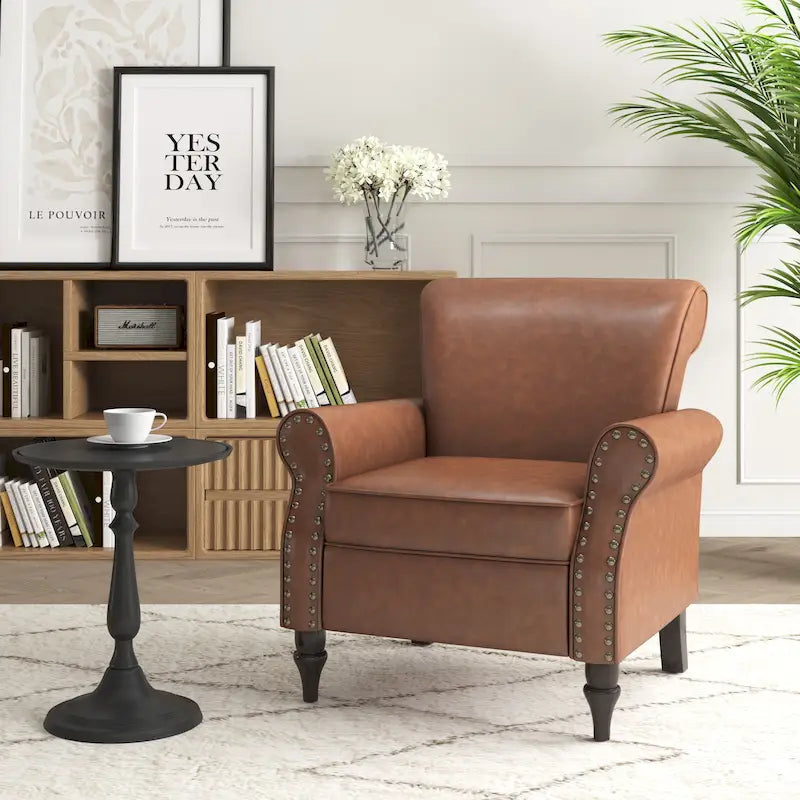 Fauteuil d'appoint en similicuir noir/marron/gris avec accoudoirs roulés, garniture cloutée et pieds en bois – 1 place