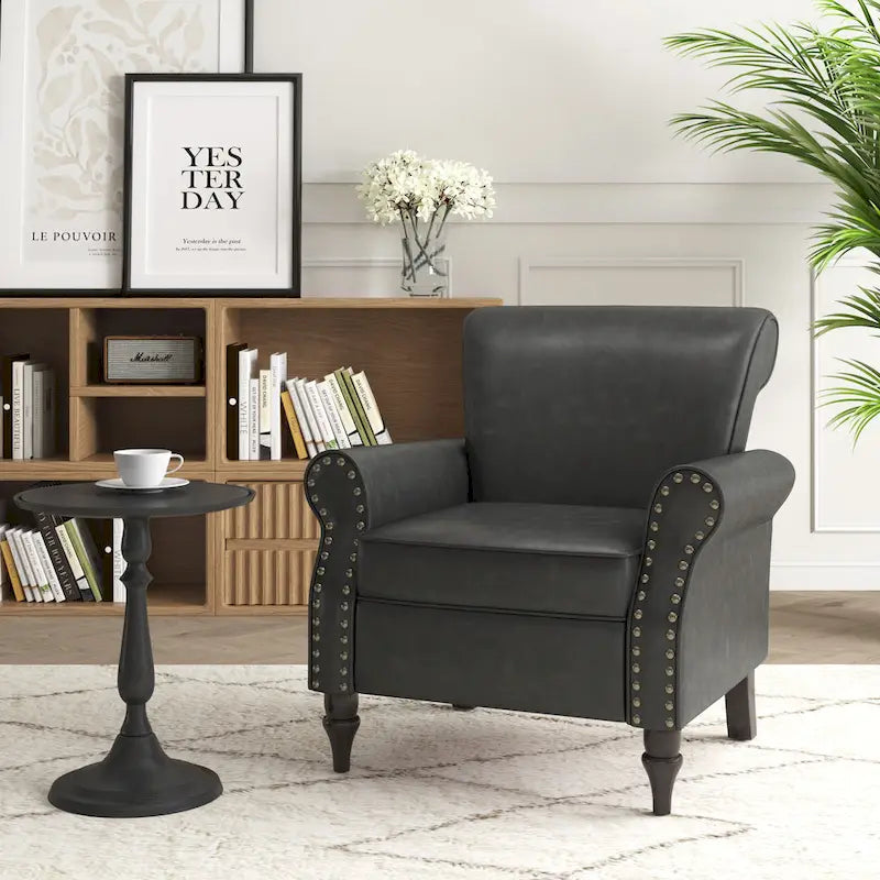 Fauteuil d'appoint en similicuir noir/marron/gris avec accoudoirs roulés, garniture cloutée et pieds en bois – 1 place