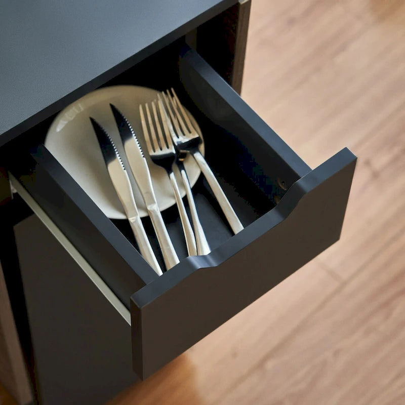 Table à manger marron extensible à abattants avec tiroir de rangement, placard et roulettes – Pour 2 à 4 personnes